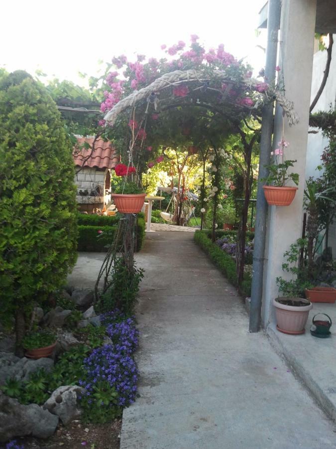 Apartments Frkovic Ledenice Exterior photo